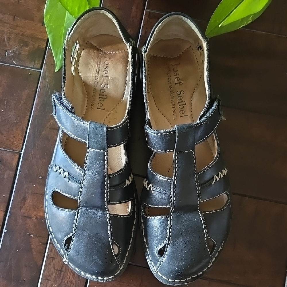 Josef Seibel Kids Black Sandals